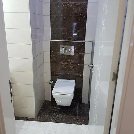 1 + 1 With Swimming Pools, Spa, Wi Fi.. *