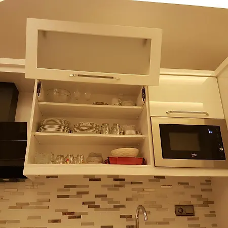 1 + 1 With Swimming Pools, Spa, Wi Fi.. *
