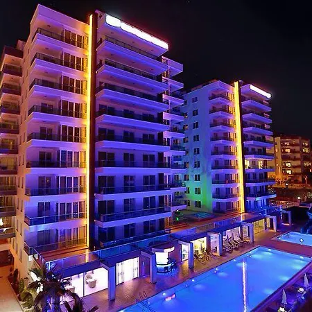 1 + 1 With Swimming Pools, Spa, Wi Fi.. *