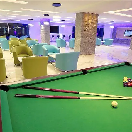 1 + 1 With Swimming Pools, Spa, Wi Fi.. Alanya