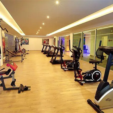 1 + 1 With Swimming Pools, Spa, Wi Fi.. Apartmán *